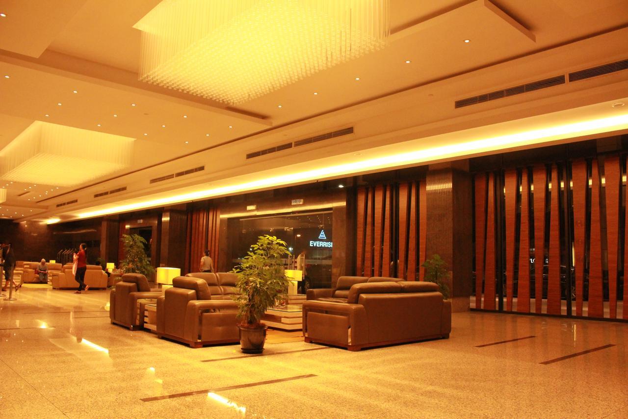 Haus 1 @ Imperial Suites Kuching Exterior photo